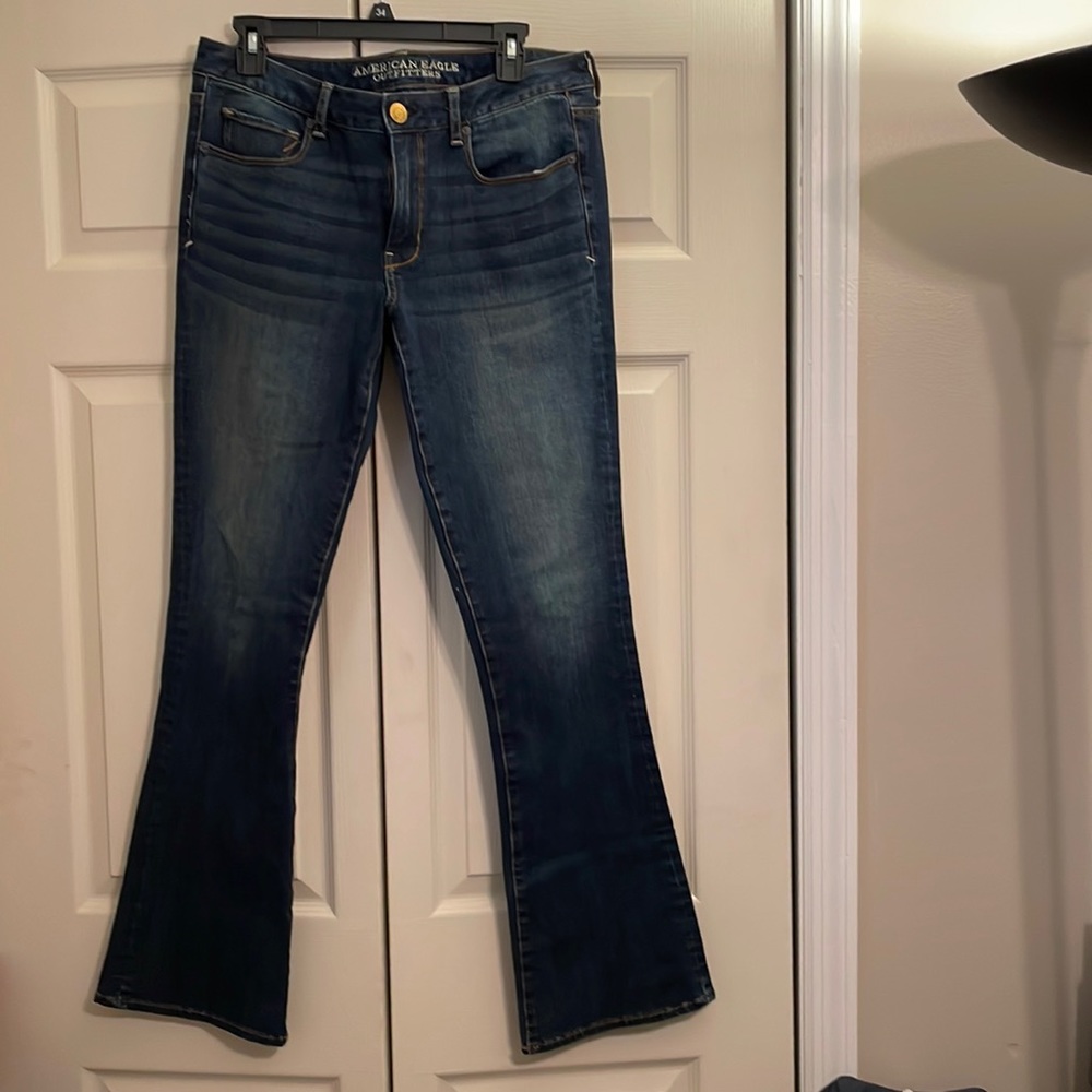 American eagle skinny kick 12 long. Like new!